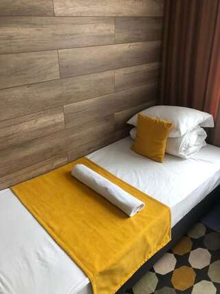 Гостиница Италмас Отель Ижевск Стандартный двухместный номер с 2 отдельными кроватями-2