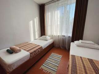 Гостиница Италмас Ижевск Эконом Twin (удобства на этаже)-9